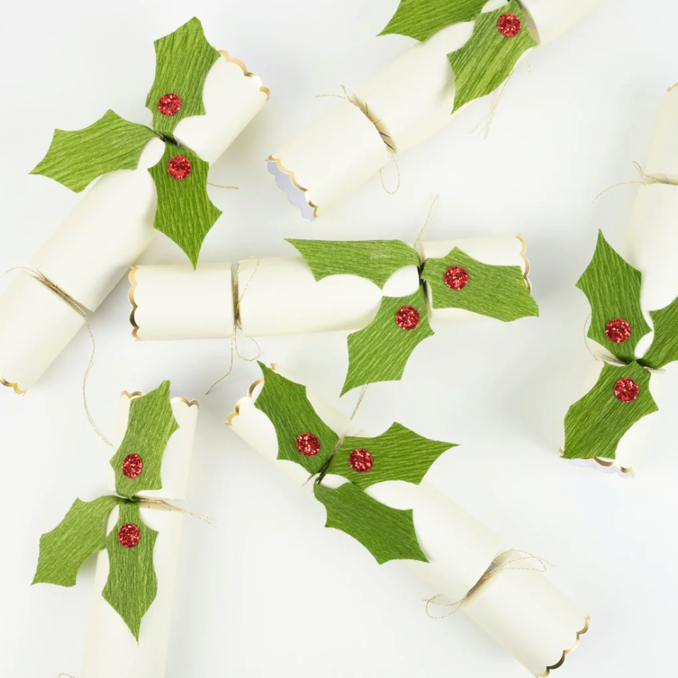 Holly Crackers