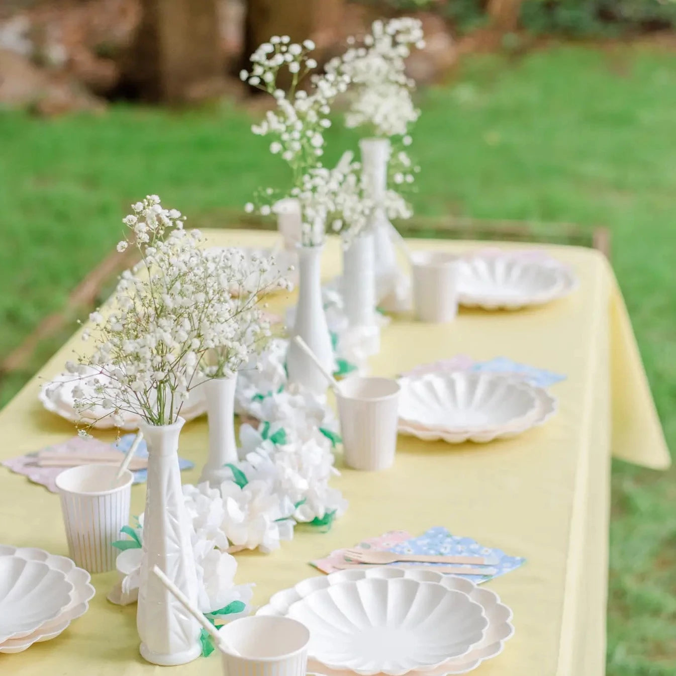 Ecofriendly Yellow Disposable Tablecloth