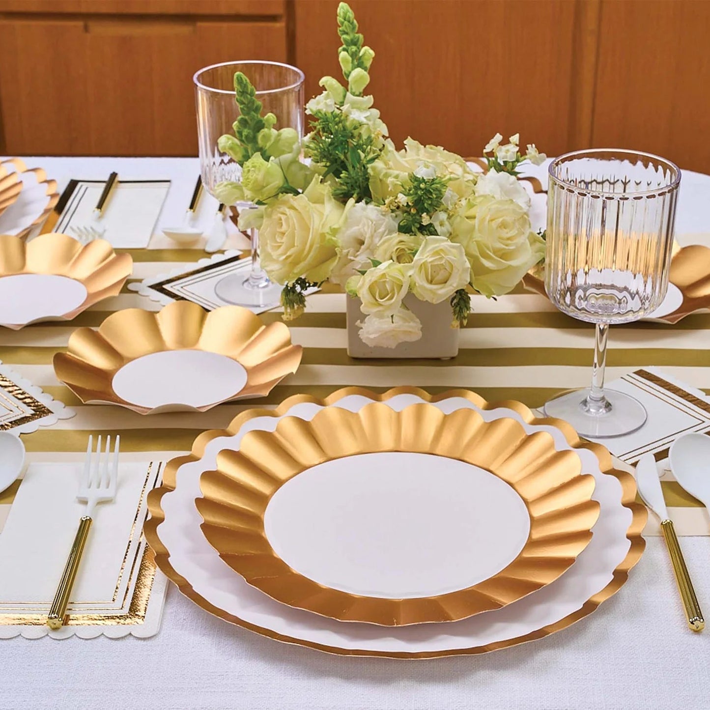 Gold & White Scalloped Dinner Plates