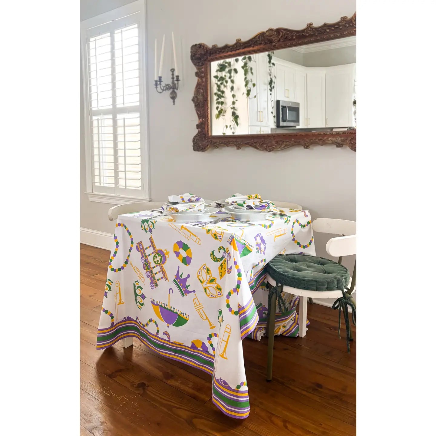 Mardi Gras Float Tablecloth - 5 x 10ft