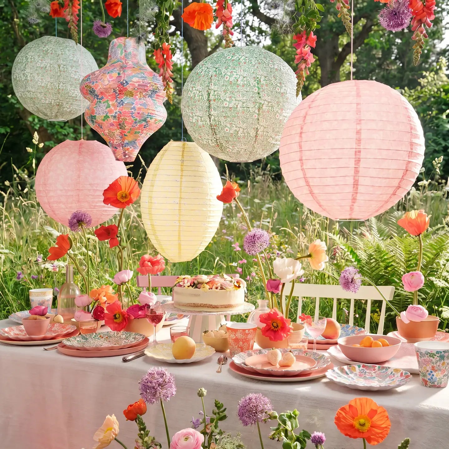 Liberty Bright Paper Lanterns