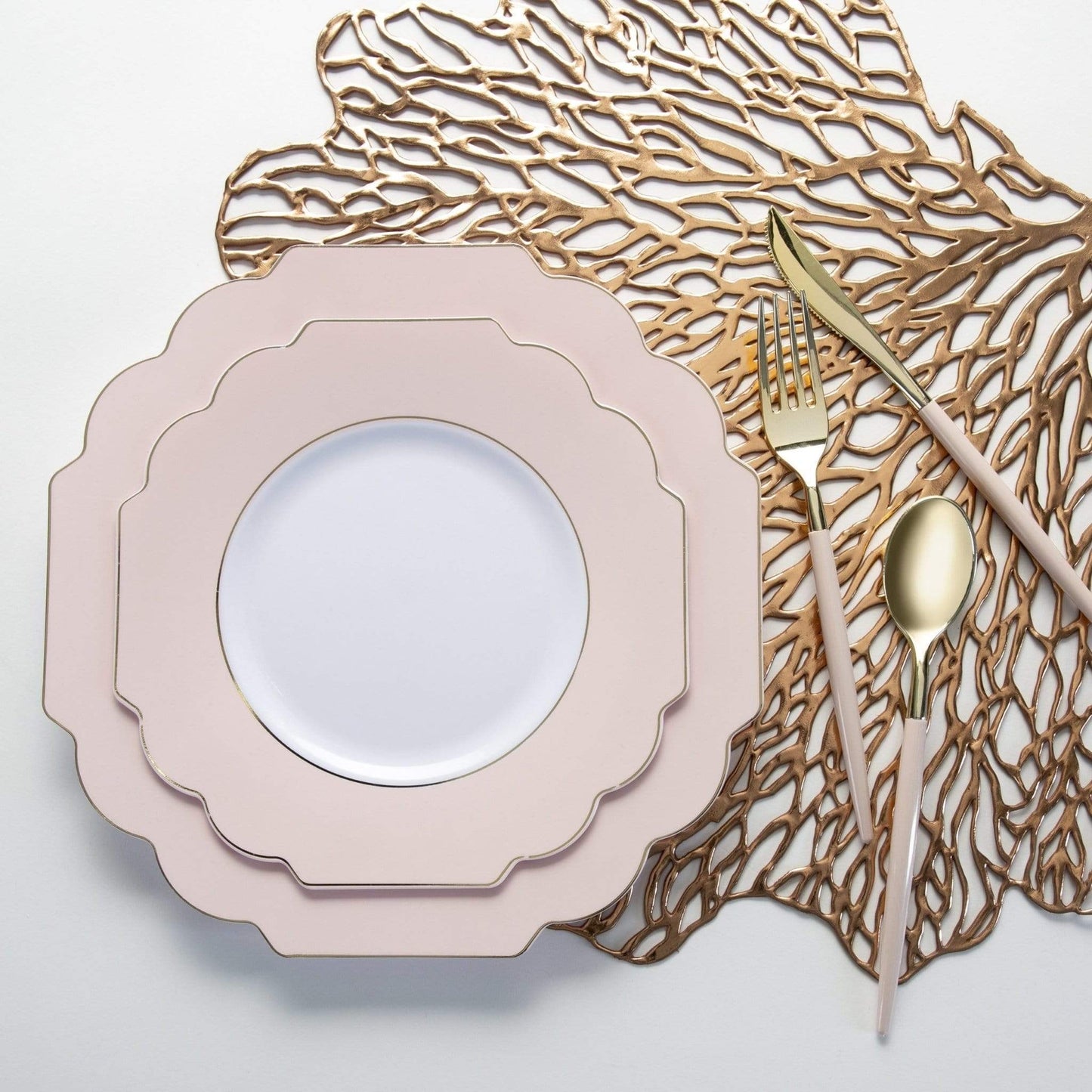 Scalloped Blush & Gold Plastic Dinner Plates