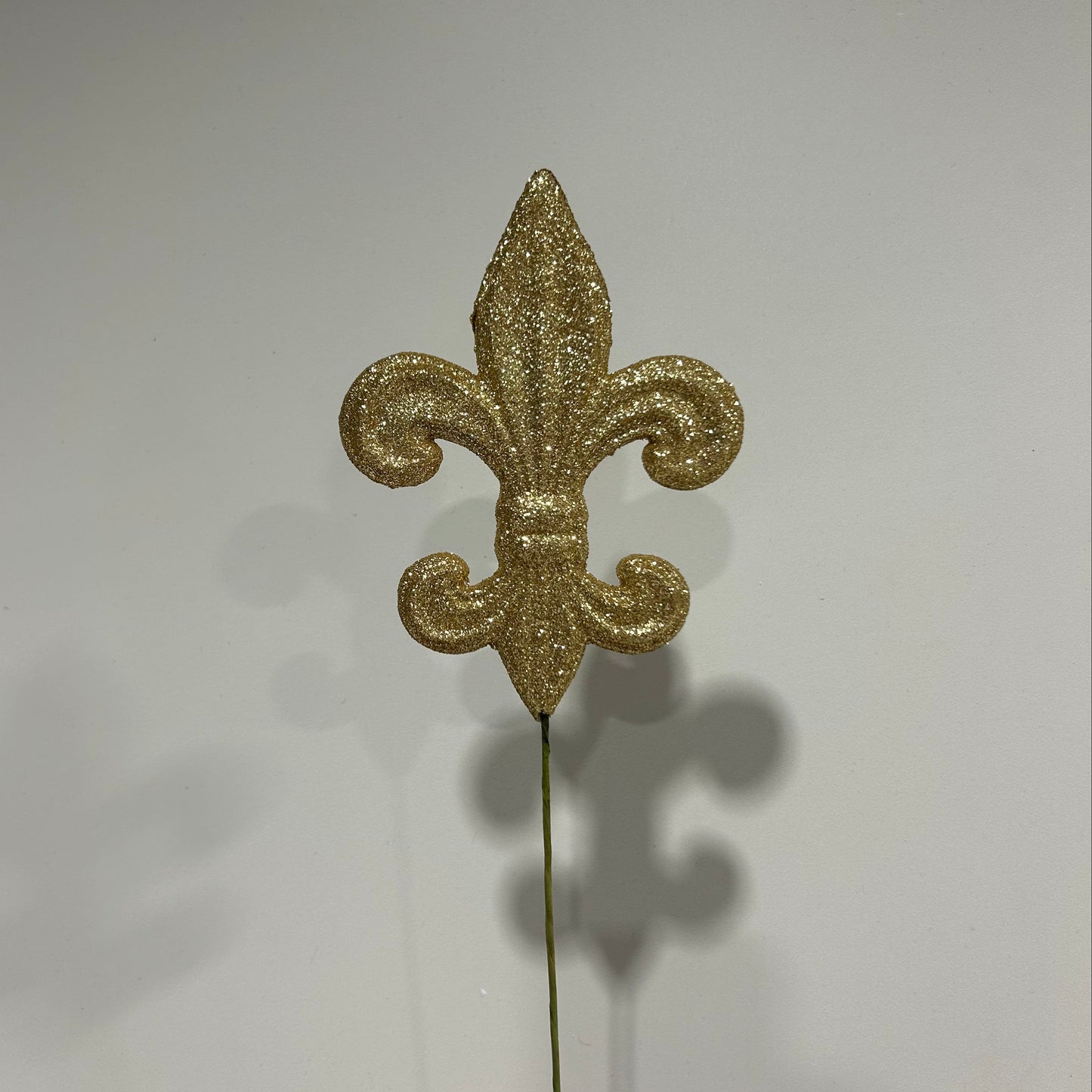 Gold Glitter Fleur De Lis Pick