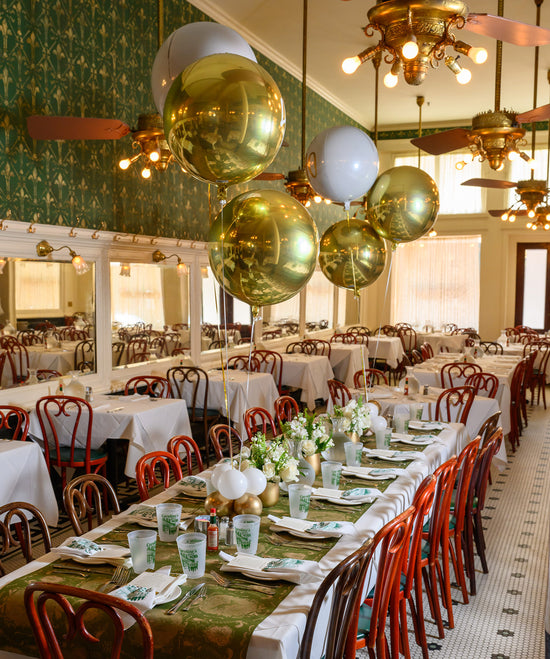 Tablescapes – Sparkle and Swag Party