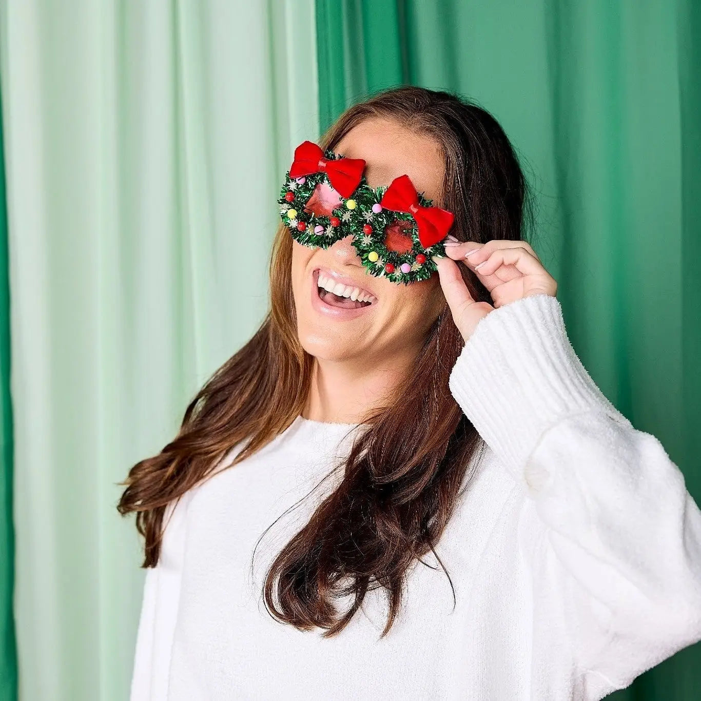 Fa La La Wreath Glasses