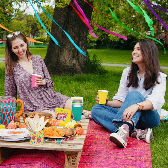 Rainbow Party Streamers | 7 Pack |