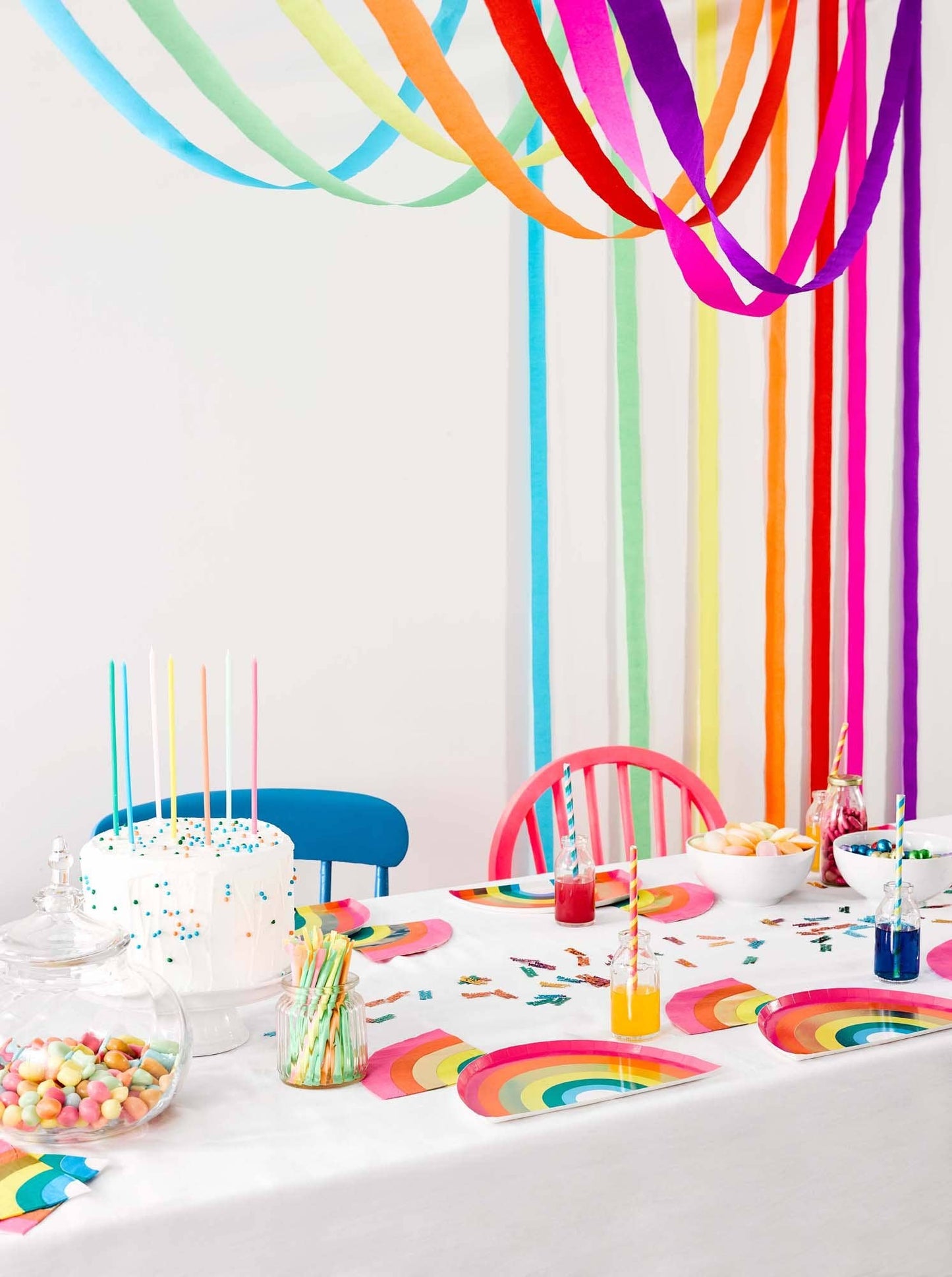 Rainbow Party Streamers | 7 Pack |