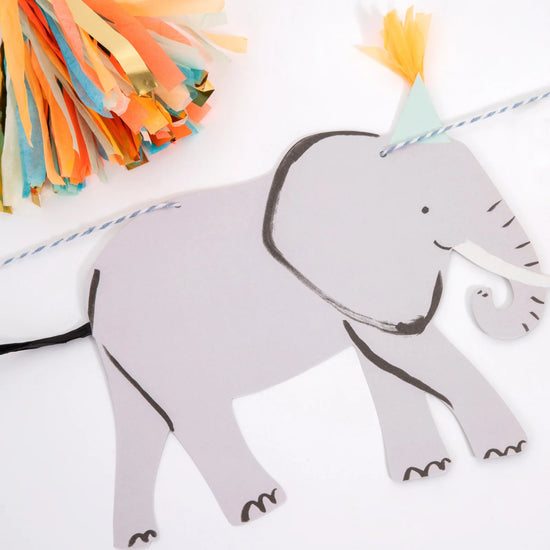 Safari Party Animal Garland