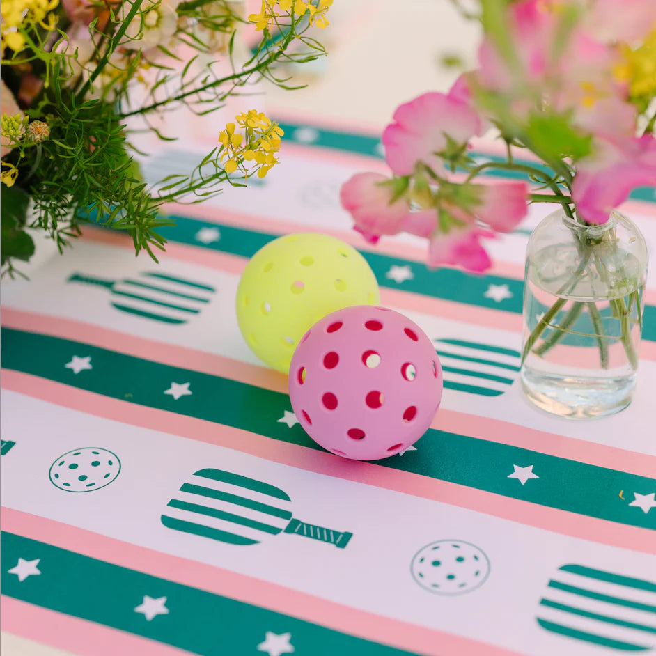 Le Pickleball Table Runner